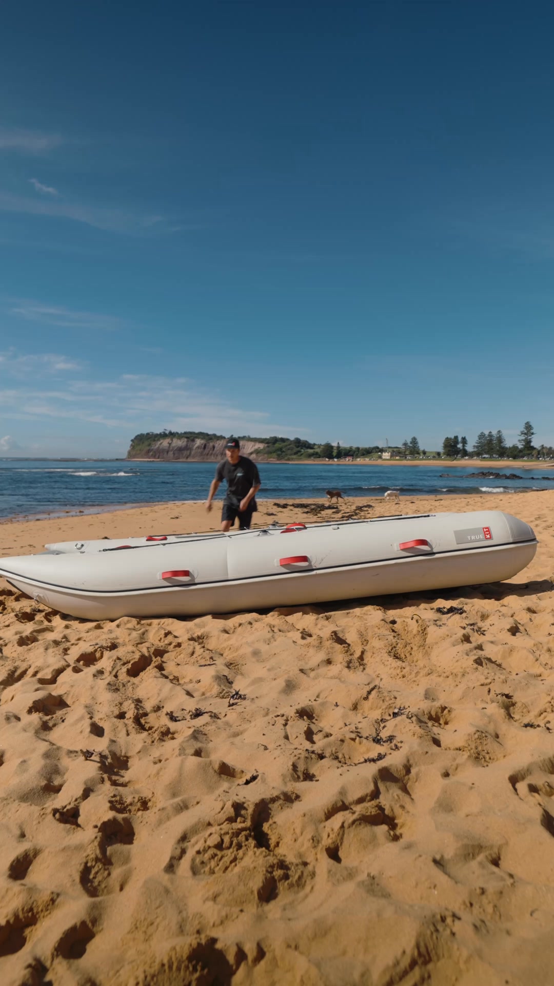 Big Boat Stability. Small Boat Portability.