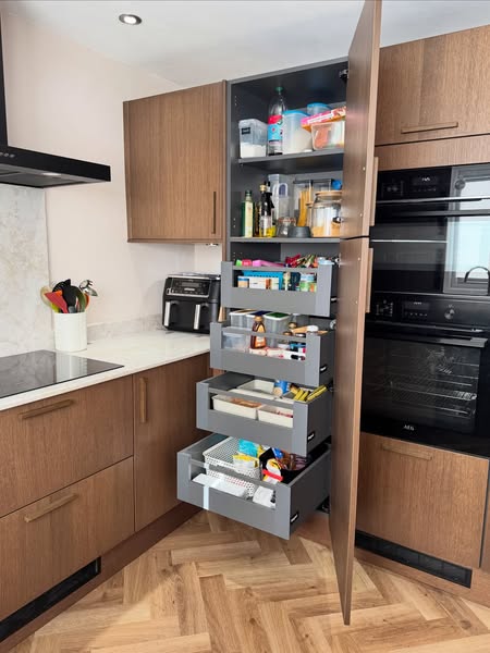 Anúncio de Magnet Kitchens