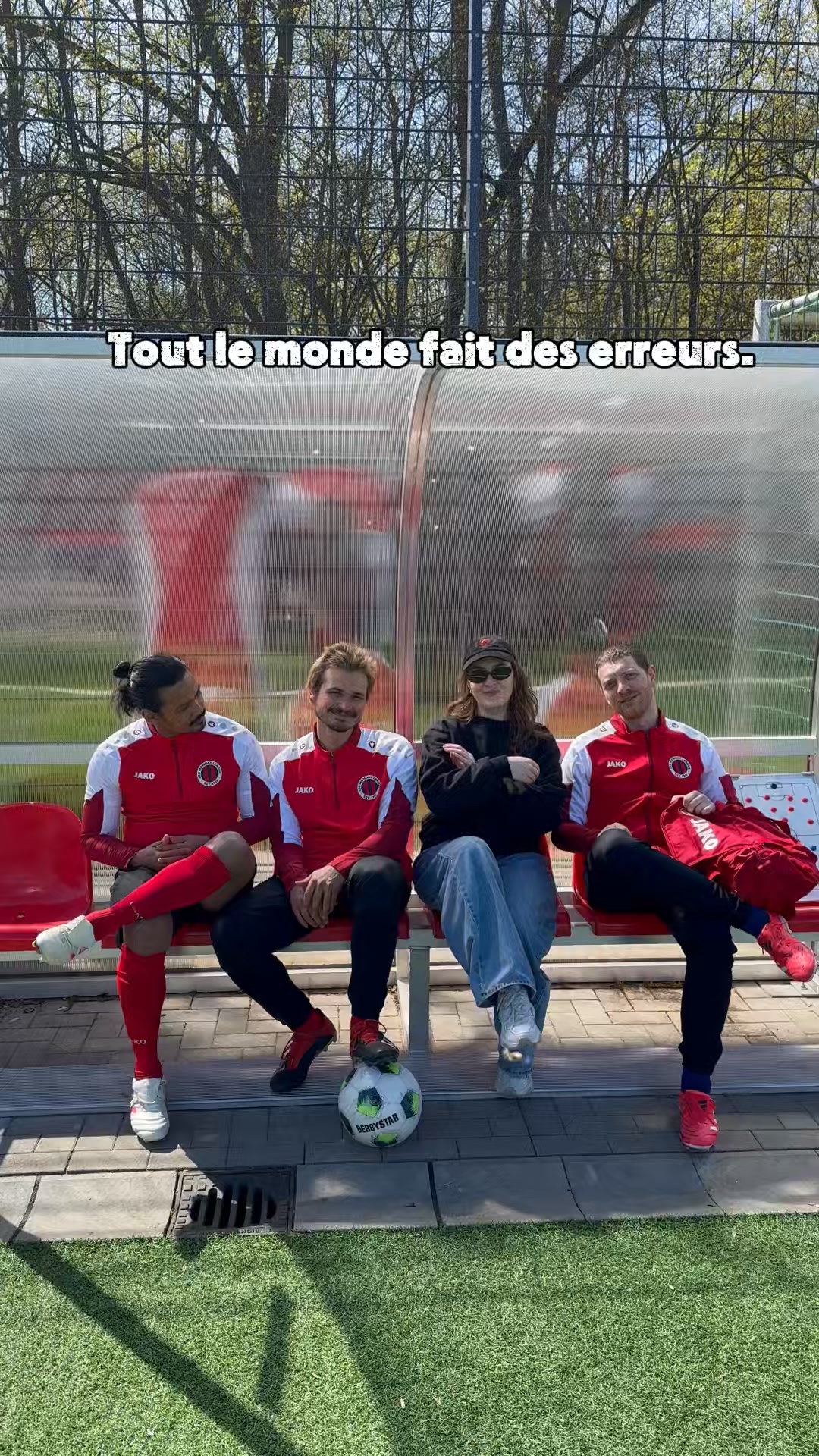 Ne fais pas cette erreur, et va sur teamshirt,fr