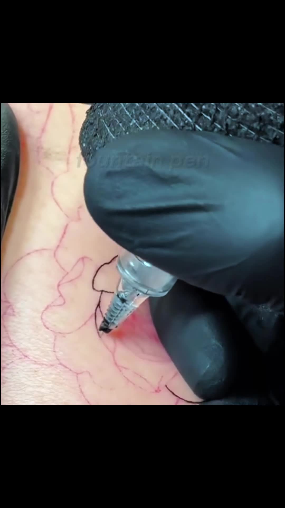 Tattoo like a pen – flow with control