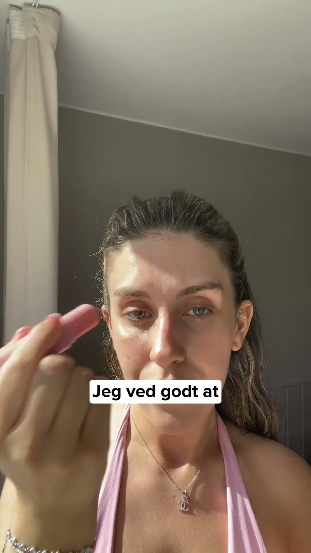 Yngre hud uden nåle