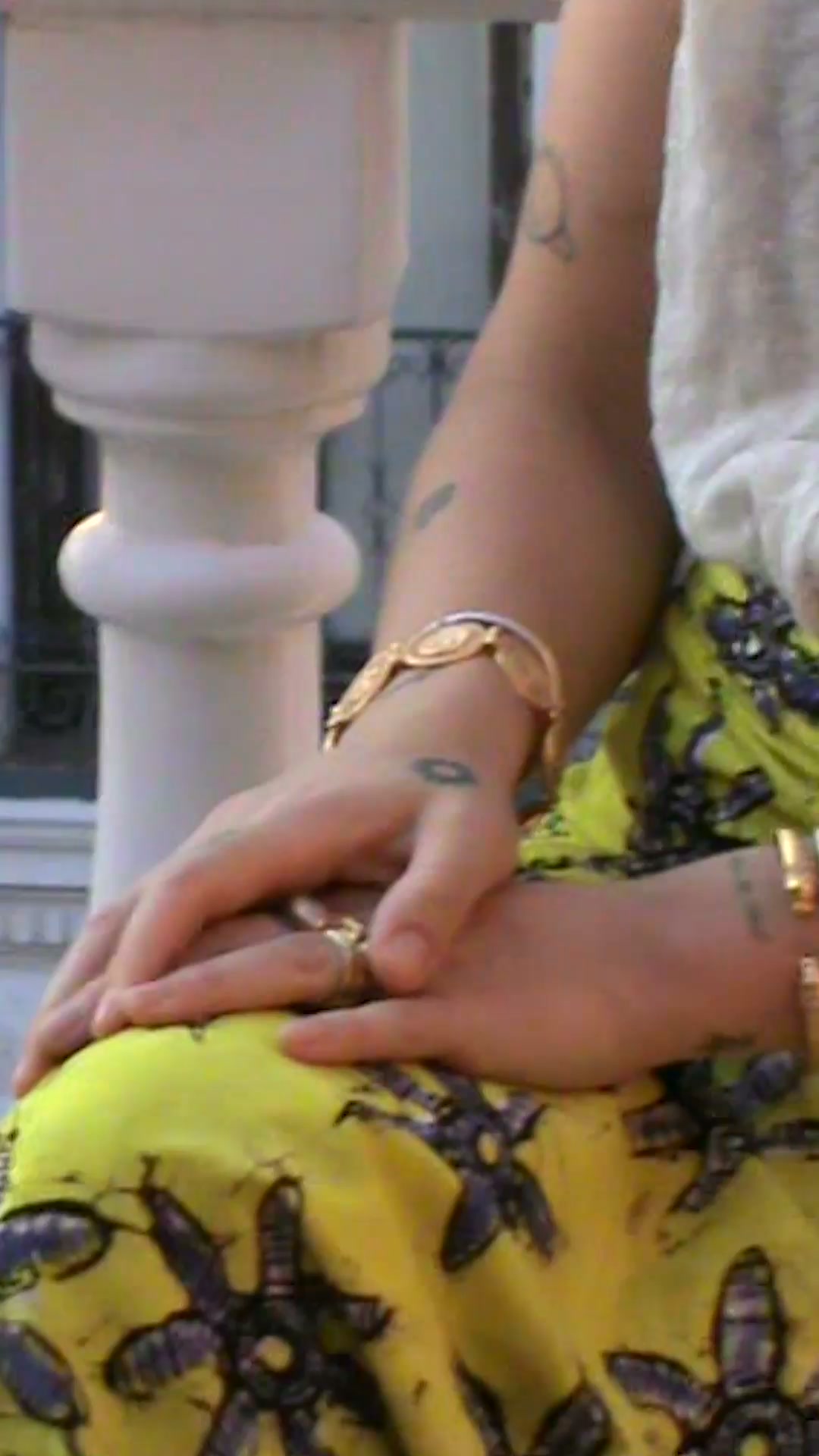 Anúncio de Cleopatra's Bling