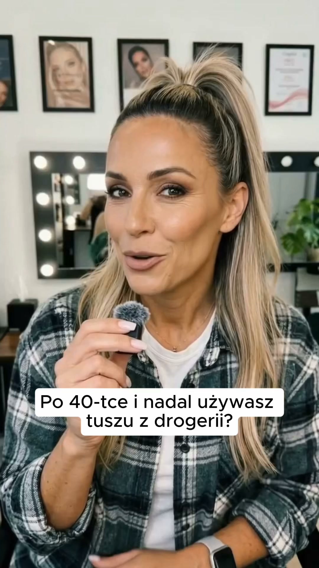 Odzyskaj gęste rzęsy po 40-tce