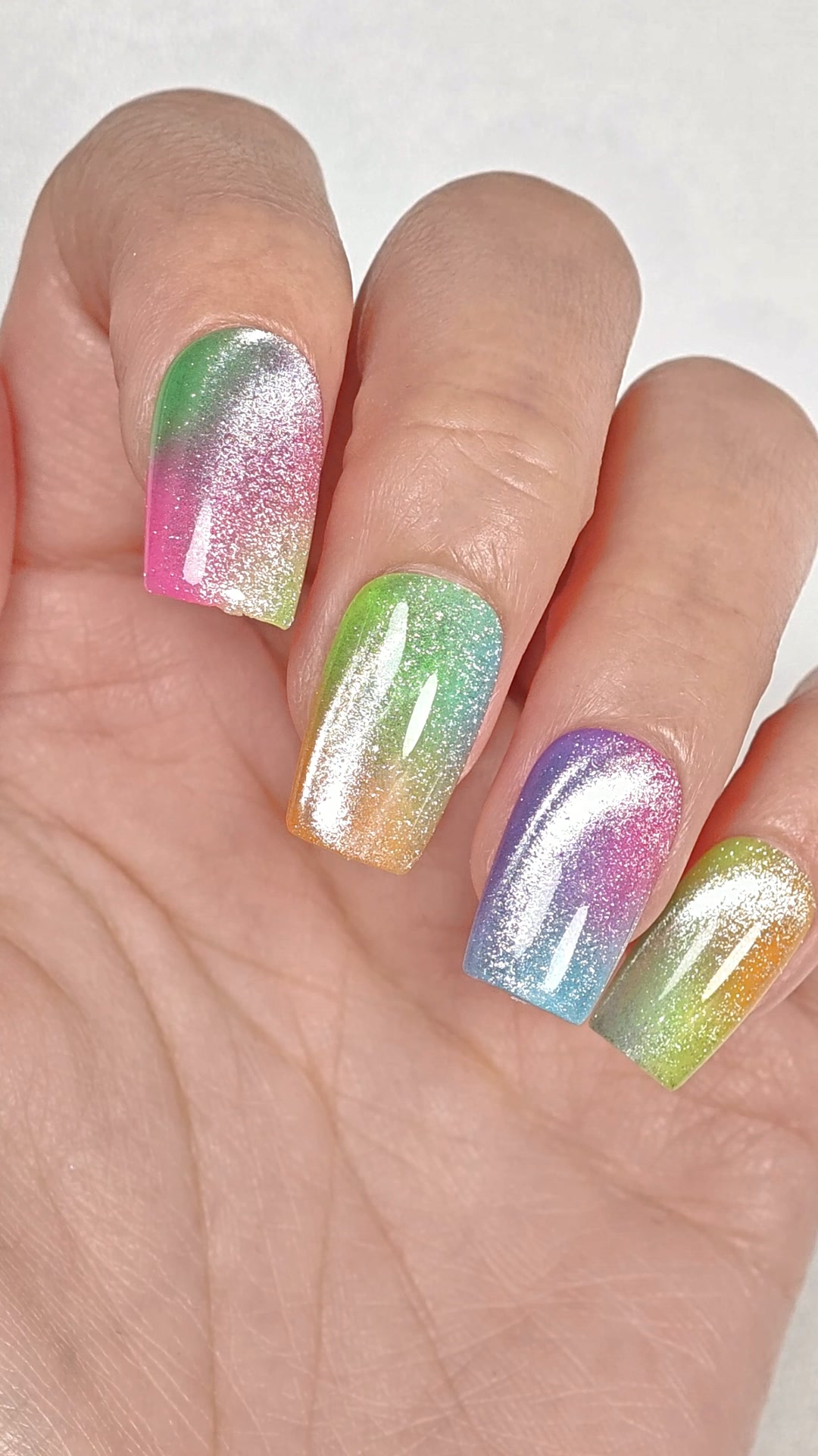 Anúncio de Rarjsm Gel Nail Polish