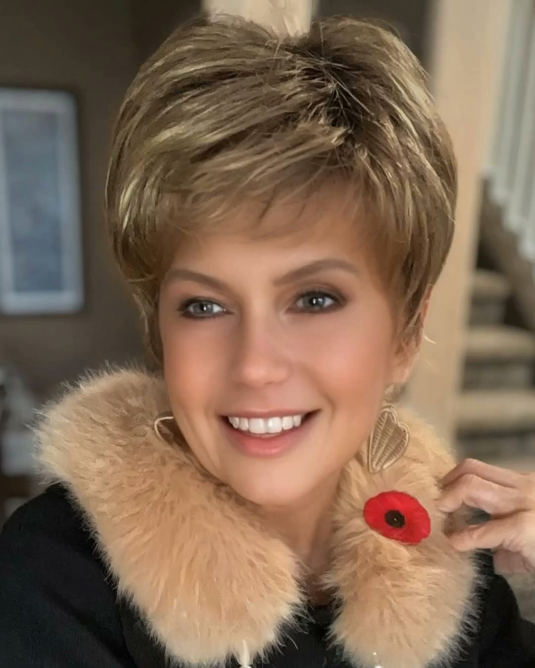 Easy Tapered Pixie, Soft Side Bangs
