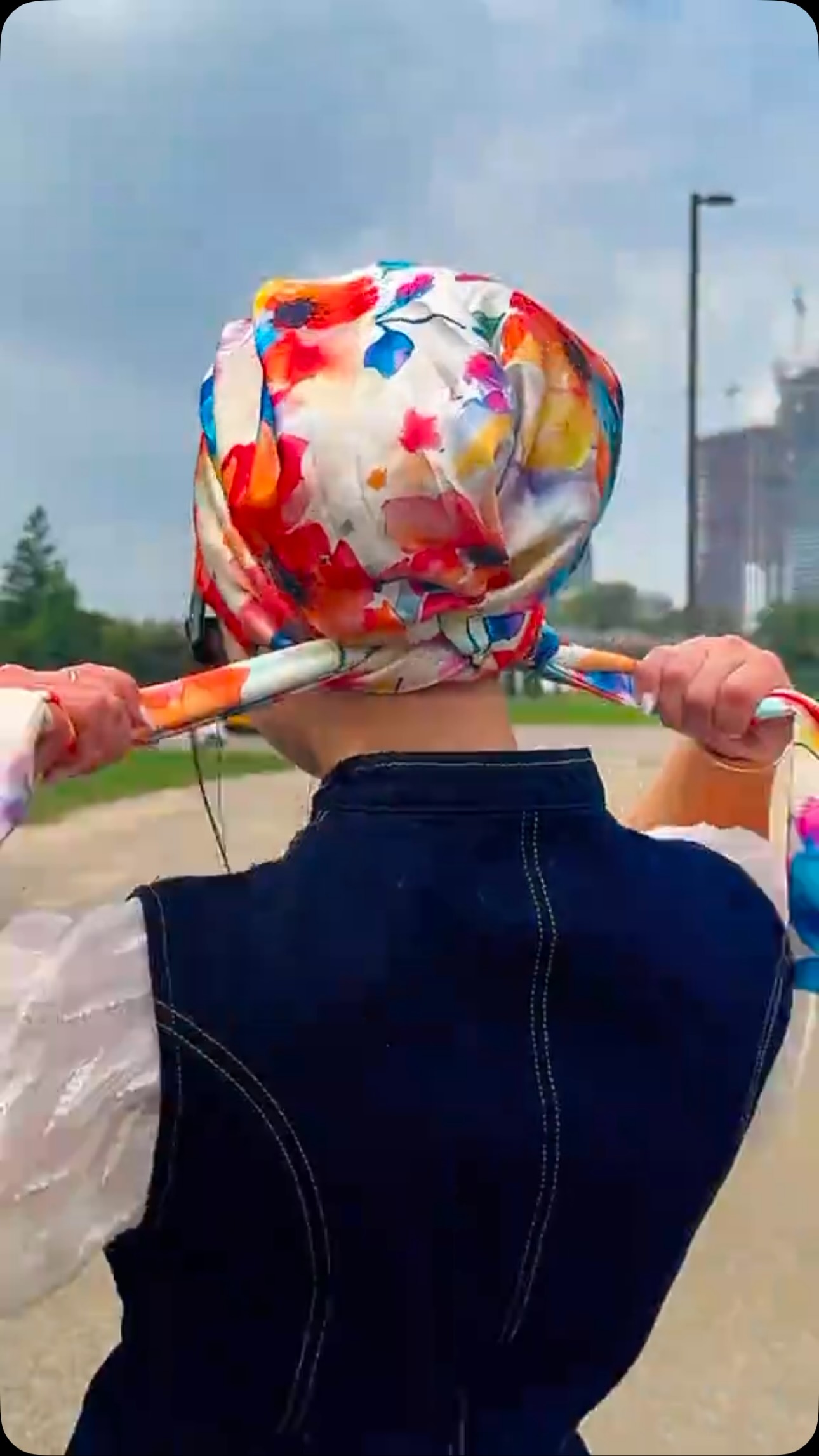 Anúncio de Turban Couture