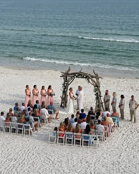 My Sister Sent 214 Wedding Photos. My Face Wasn't In Any Of Them.