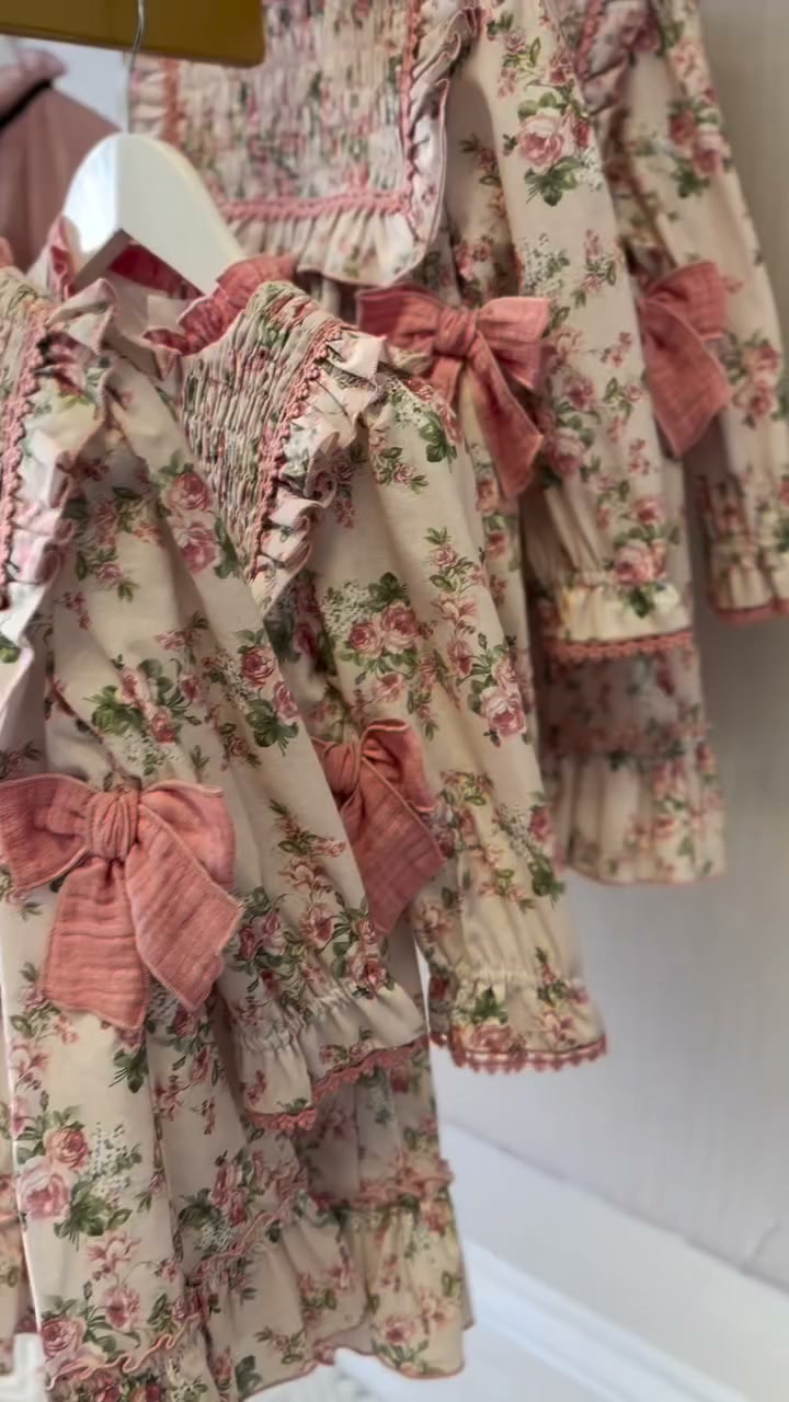 Vintage Florals from Miranda