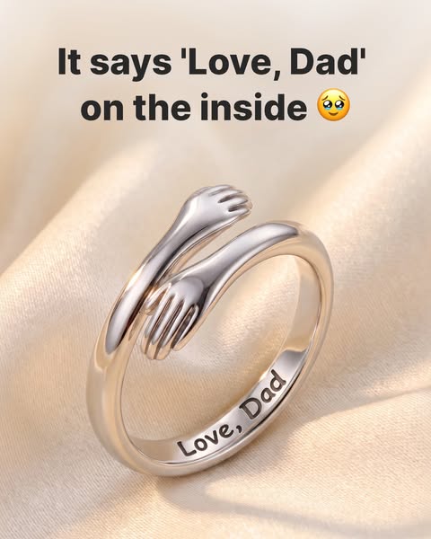 Dad & Daughter Hug Ring