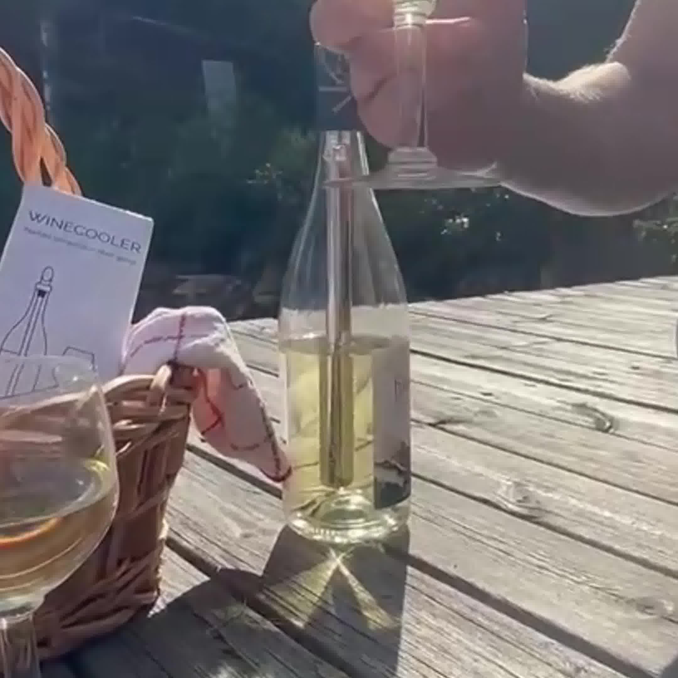 Från och med nu kommer ditt vin alltid hålla sig kallt.