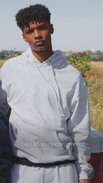 Hoodie · €40