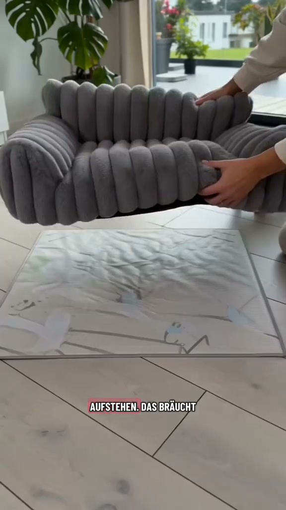 Anúncio de Pebbom