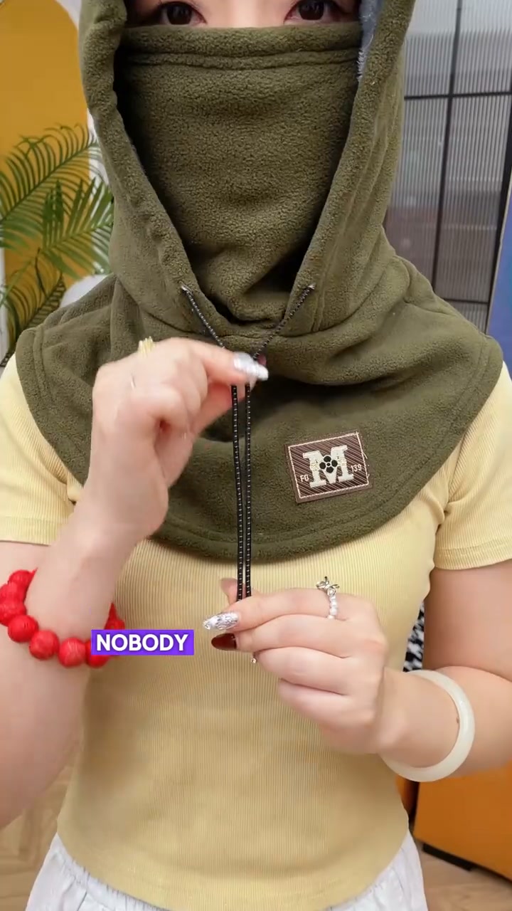 No Hat. No Scarf. Just This.