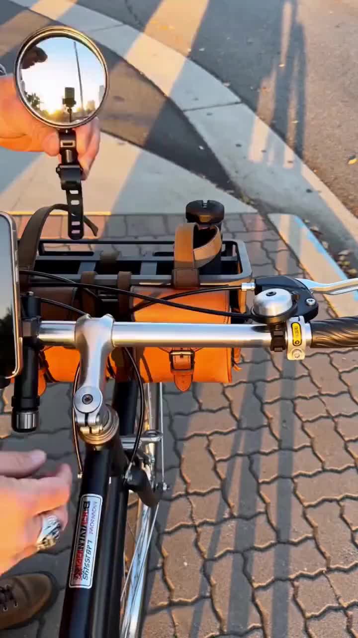 360 Degree Rotating Rearview Mirror