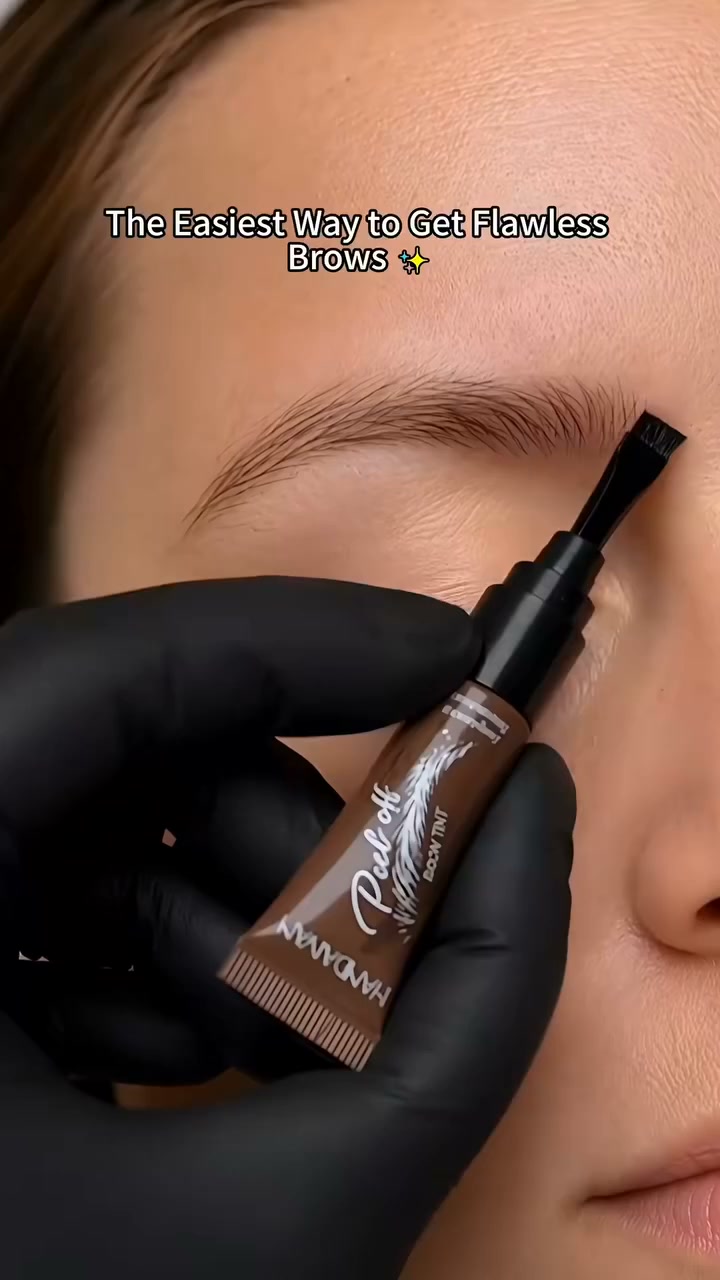 Buy 1 Get 1 Free50K+ SOLD!Waterproof Brow Tint – Peel‑off, easy apply. Covers greys, shapes perfectly. A brow game changer!