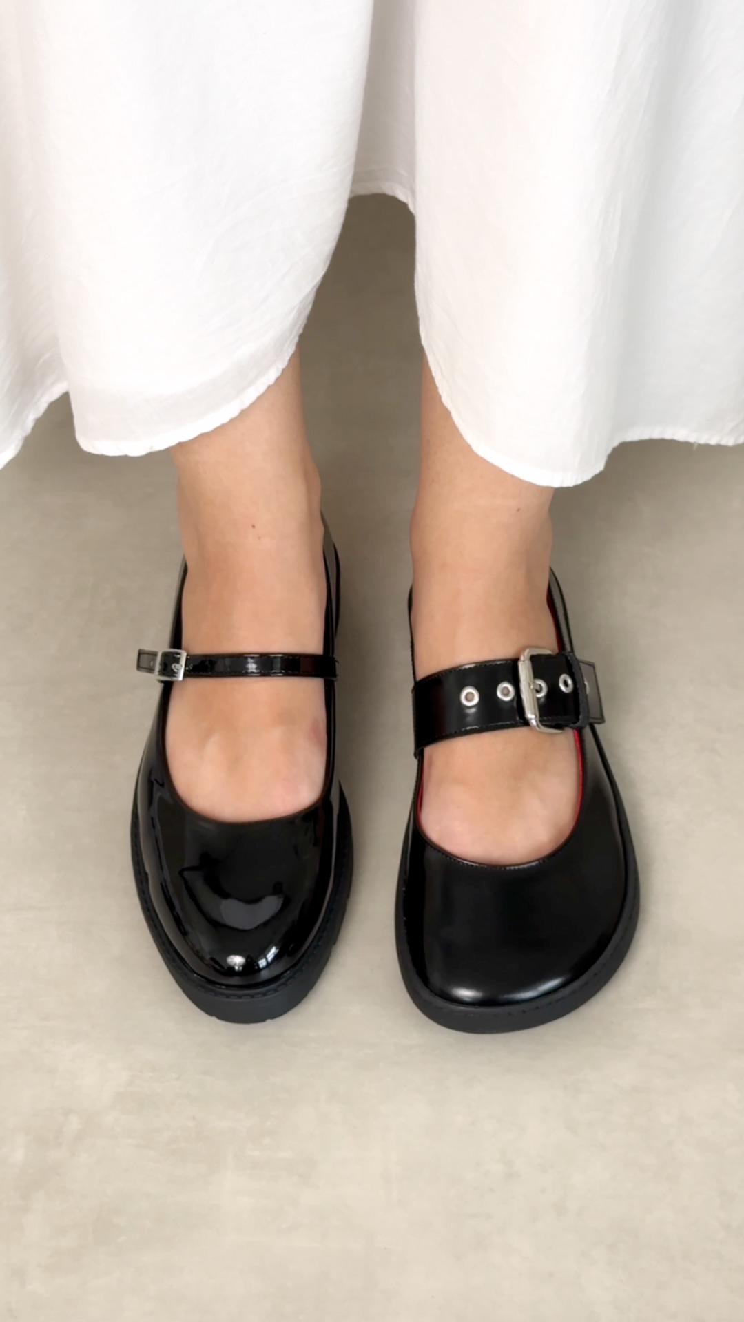 Anúncio de Shapen barefoot with style