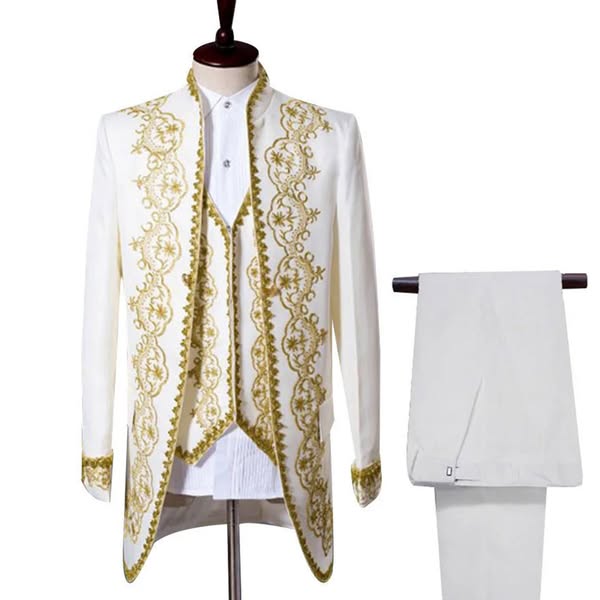 The creative behind it: Solid Gold Embroidery Suit S8169