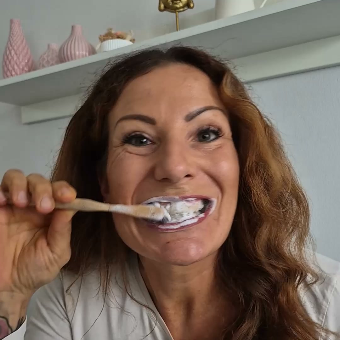 Lila gegen Gelbstich – 10% mit DANIELA10