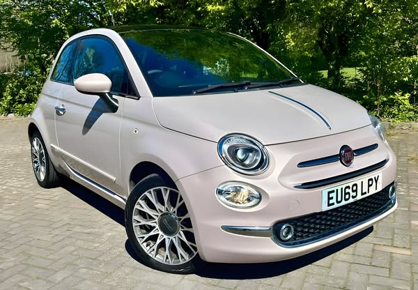 £2,600 - 2019 Fiat 500