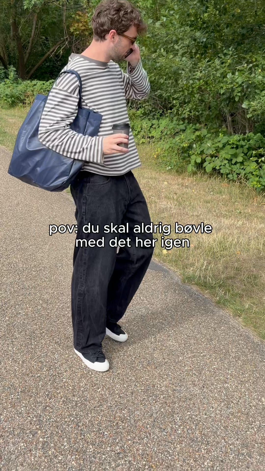 Prøv vores skuldertaske og mærk forskellen.