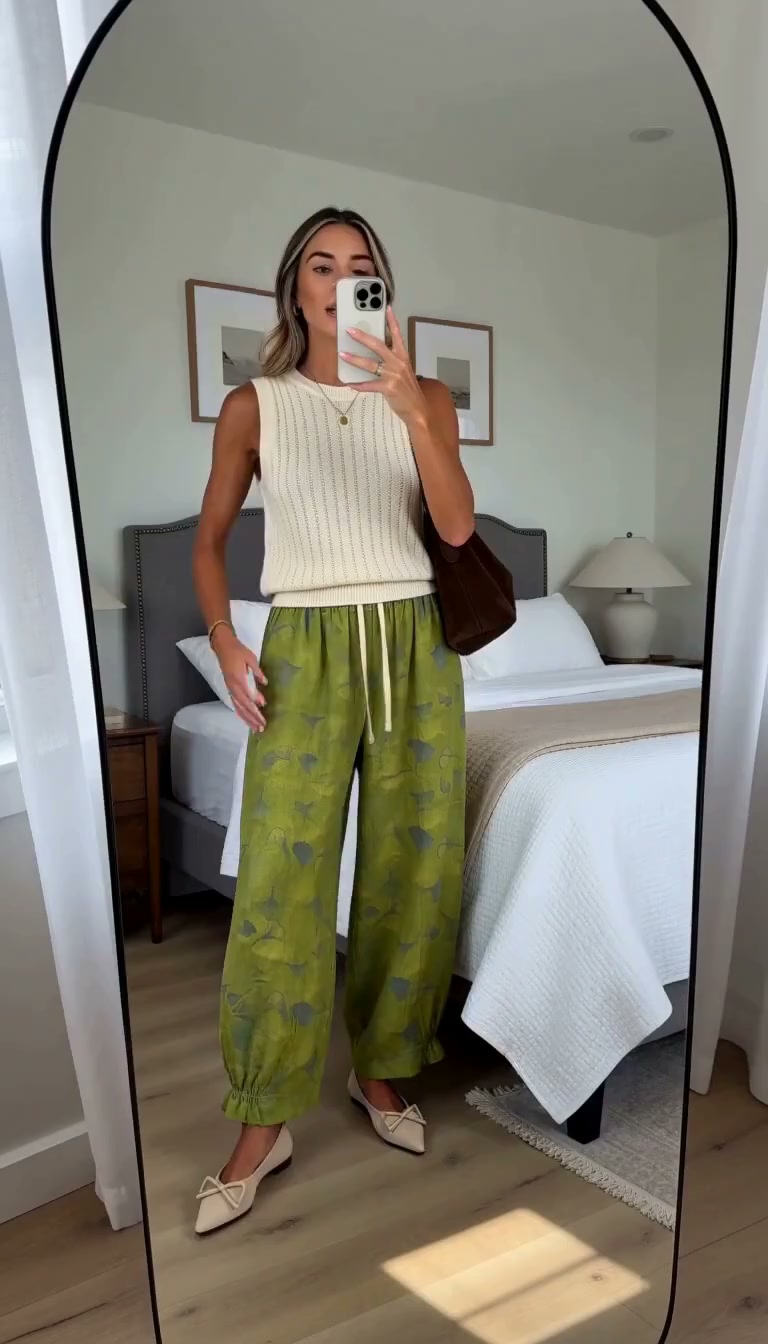 Green Ginkgo Leaf Cotton Pajama Pants