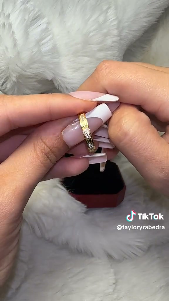 Finish Your Look