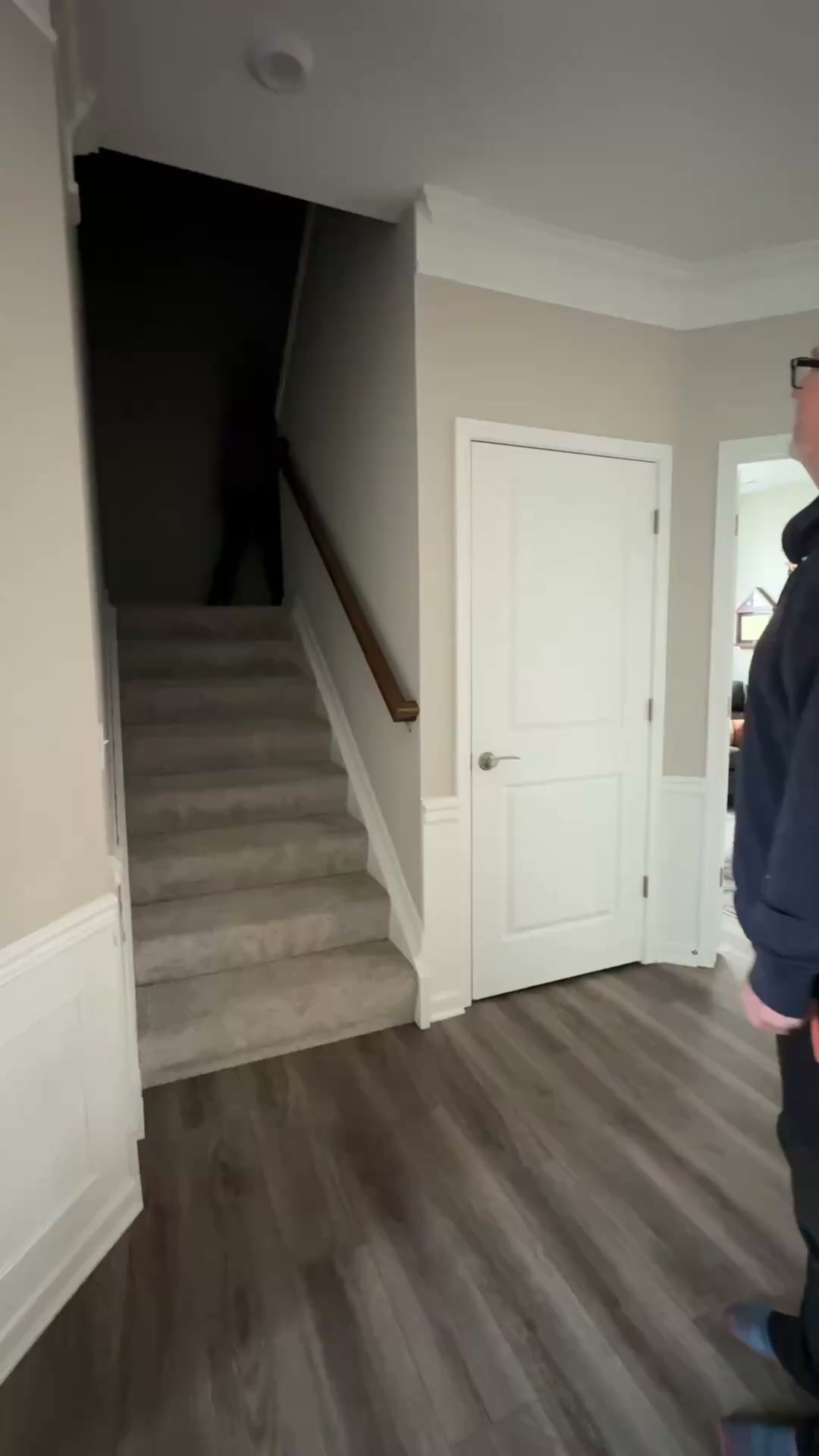 "Finally, a Smart Light That I Can Set Up Myself!"