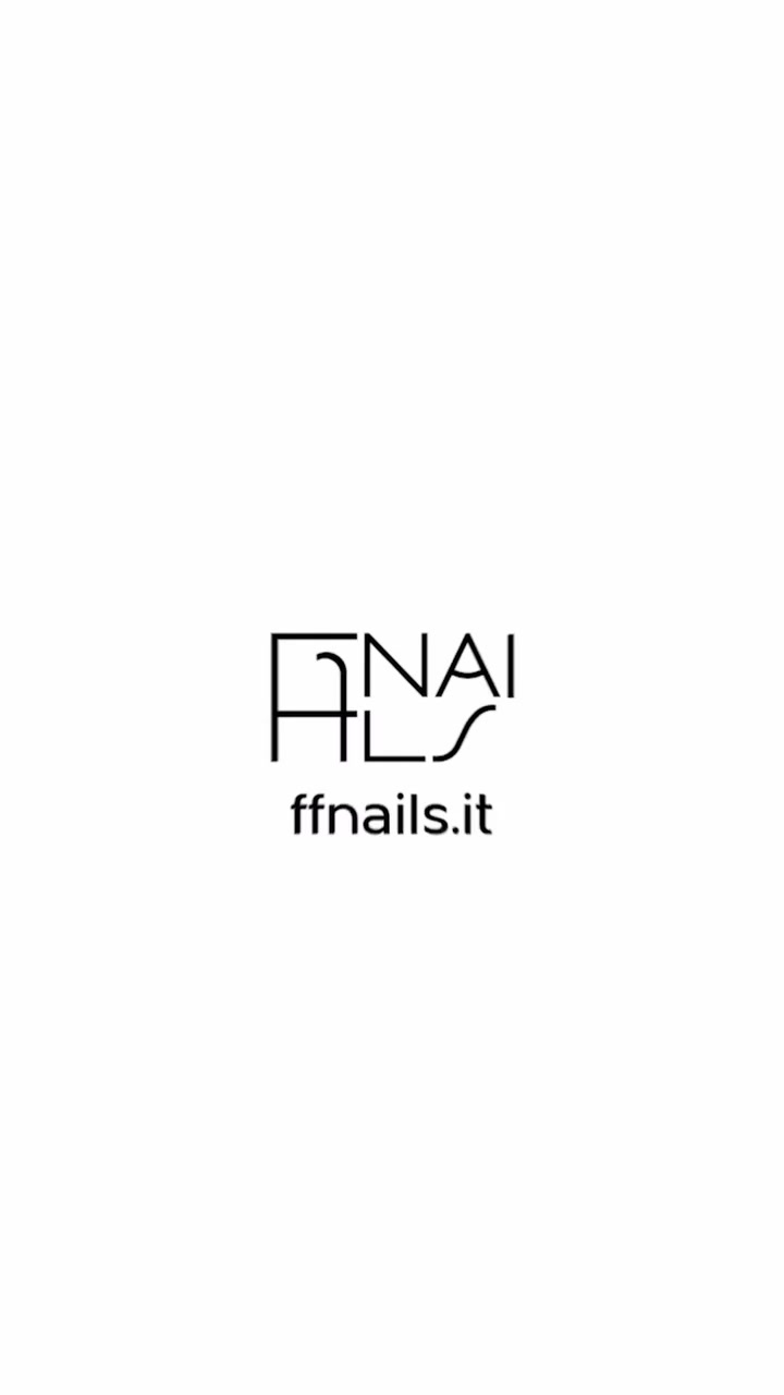 Tutto per le tue unghie professionali