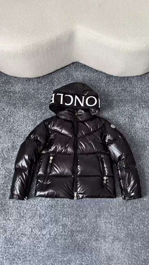 Free worldwide shipping, delivery in just 7-12 days