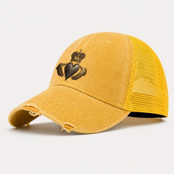 Claddagh Symbol Washed Trucker Hat | Pandaize