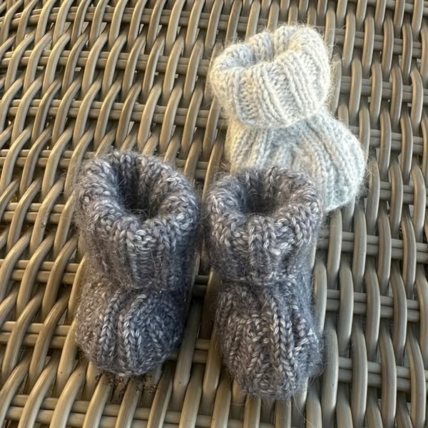 Strik de fineste babysko selv