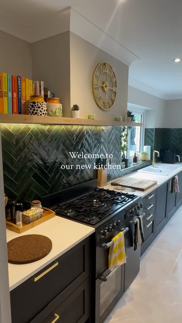 Anúncio de Magnet Kitchens