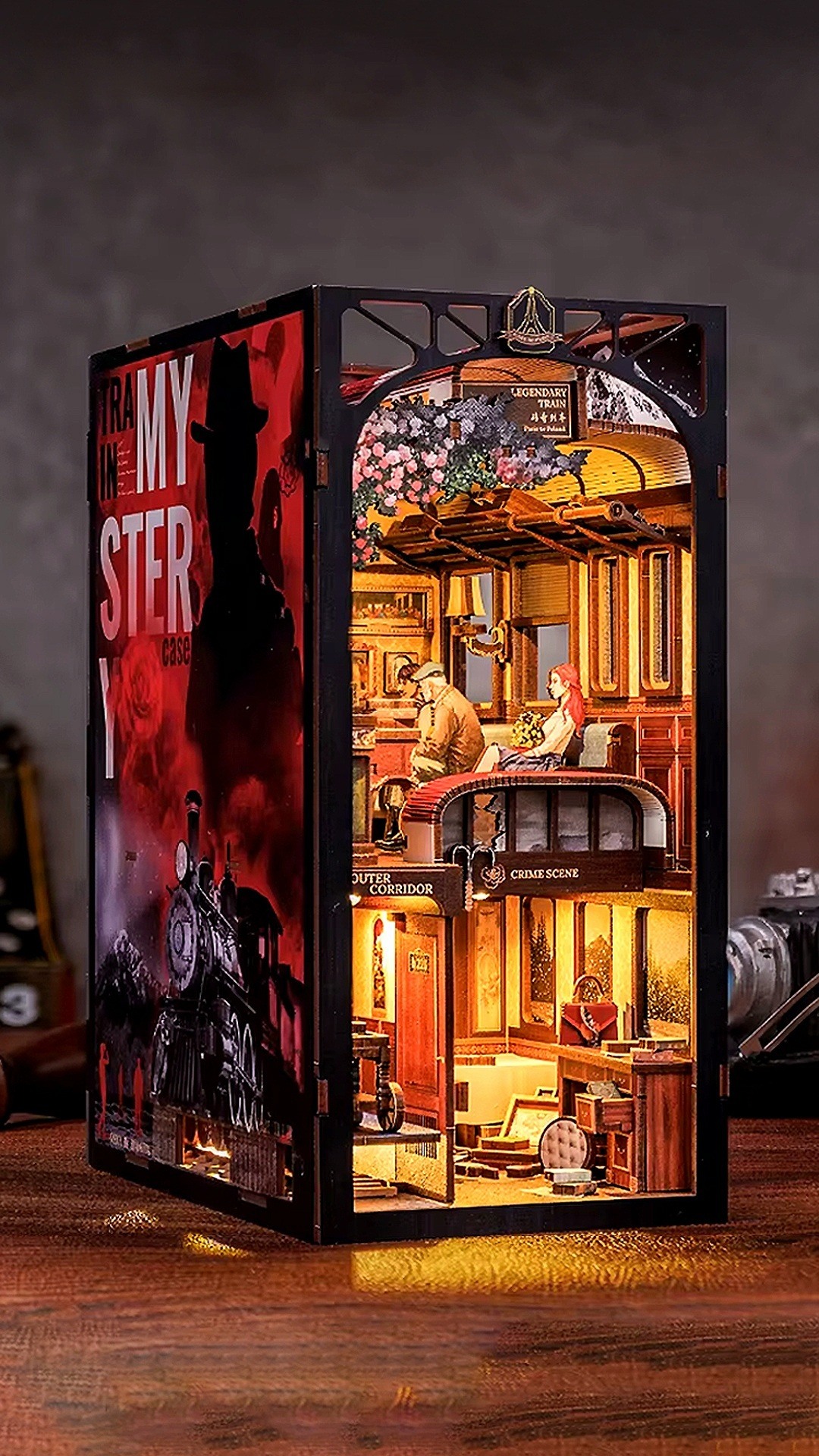 Book Nook - Mystère dans le Train