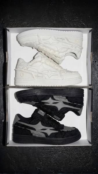 "AIRLINE" Sneakers