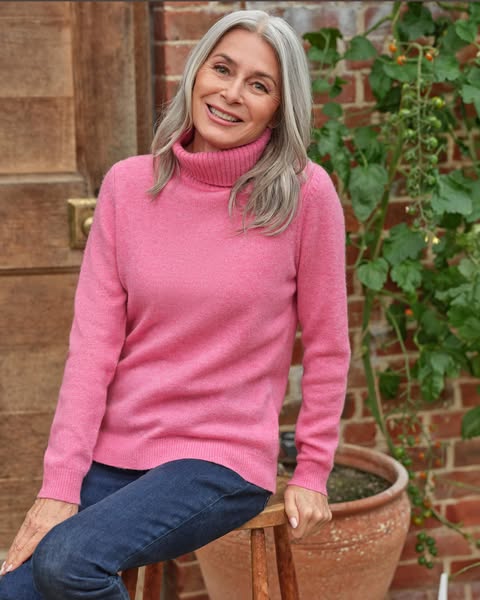 Womens Pure Lambswool Jumper - Pink Marl | Polo
£62