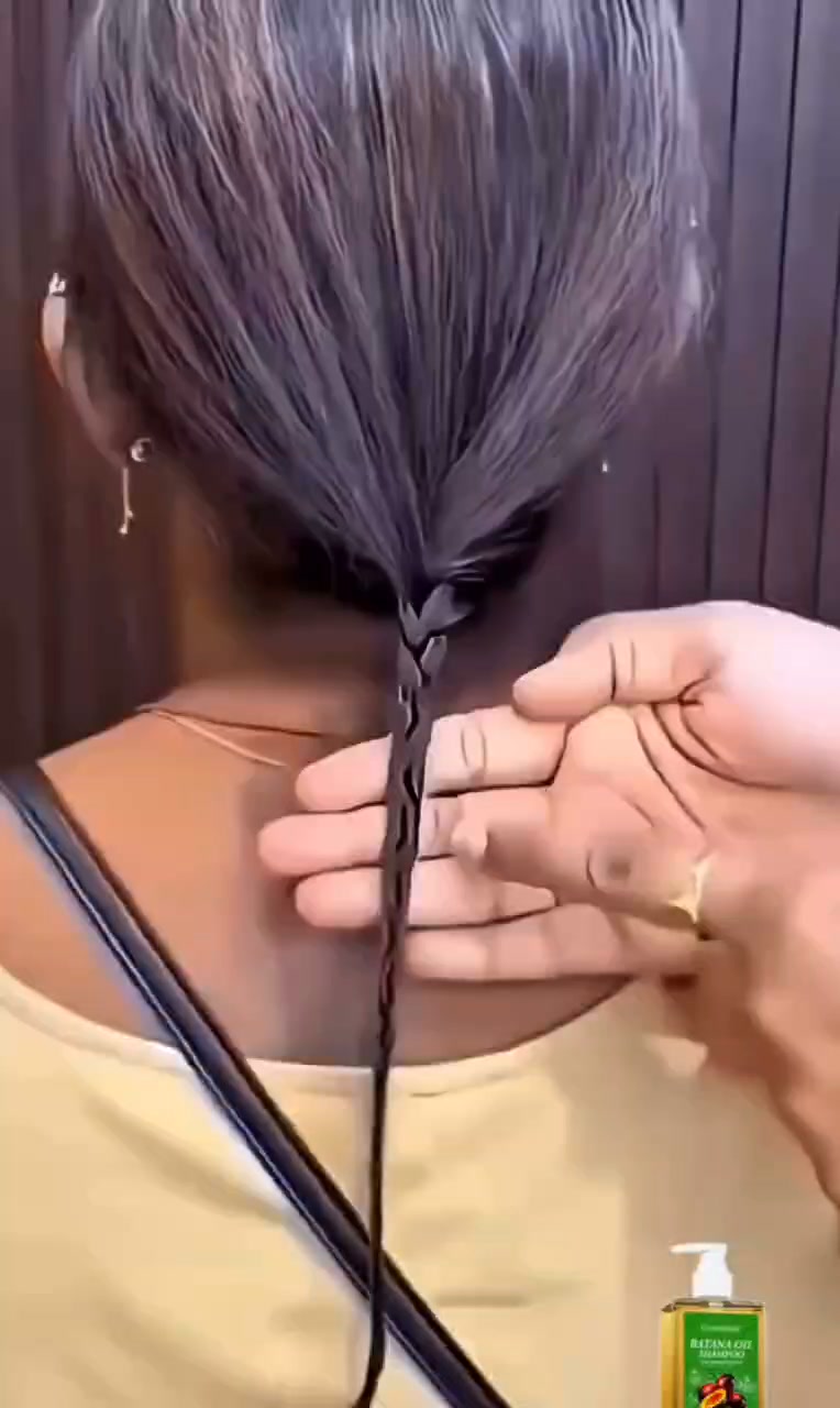 ¿Cada vez notas más cabello en el cepillo o en la ducha?