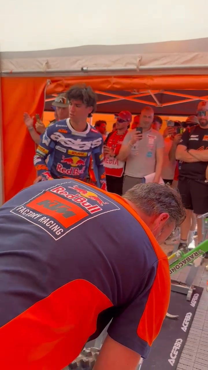 Well done, @josepgarcia26 and @andreaverona99 at the recent @enduro_gp!