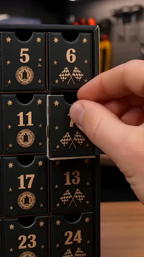 2026 Rally Racing Advent Calendar – 24 Days of Dirt & Speed, 24 Collectible Rally Cars