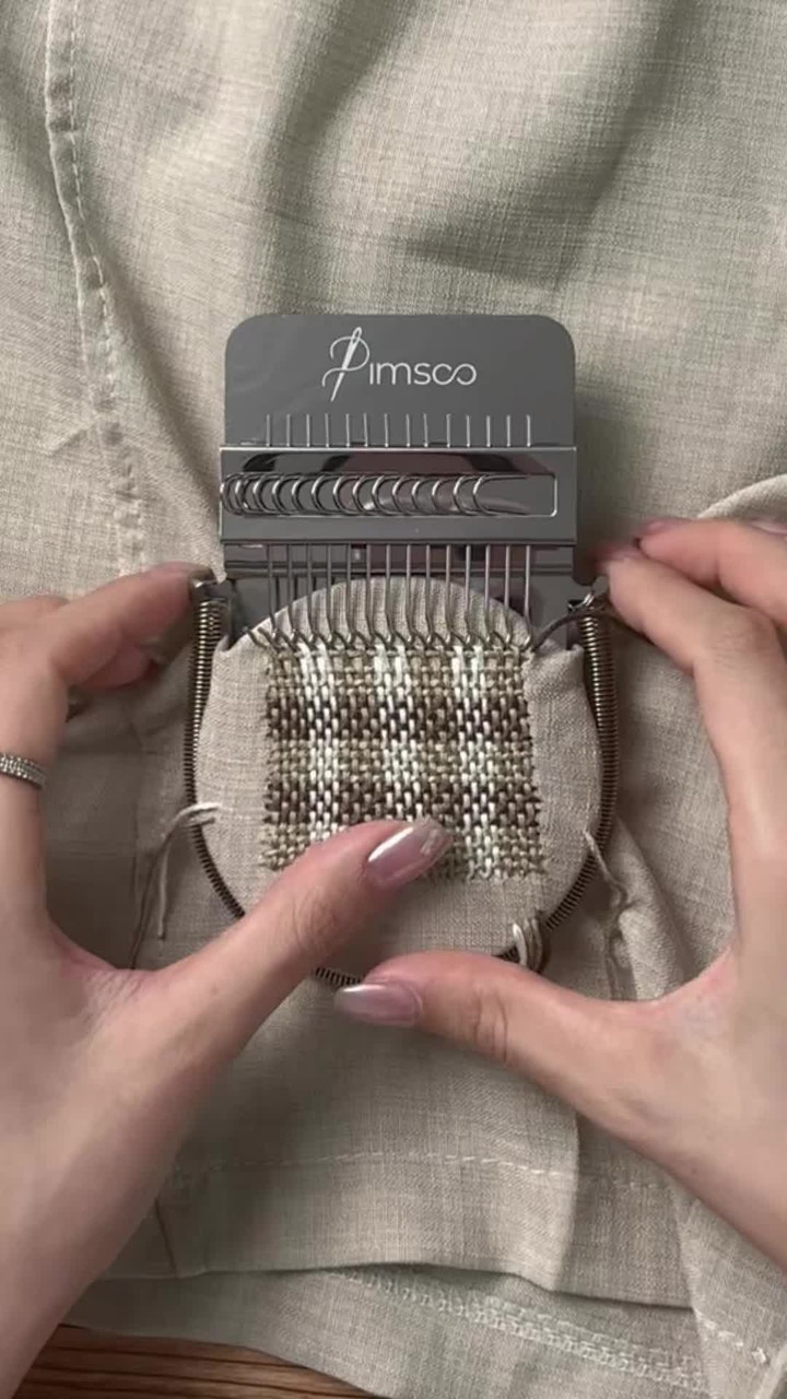 Mini Darning Loom Speed Weaving Tool