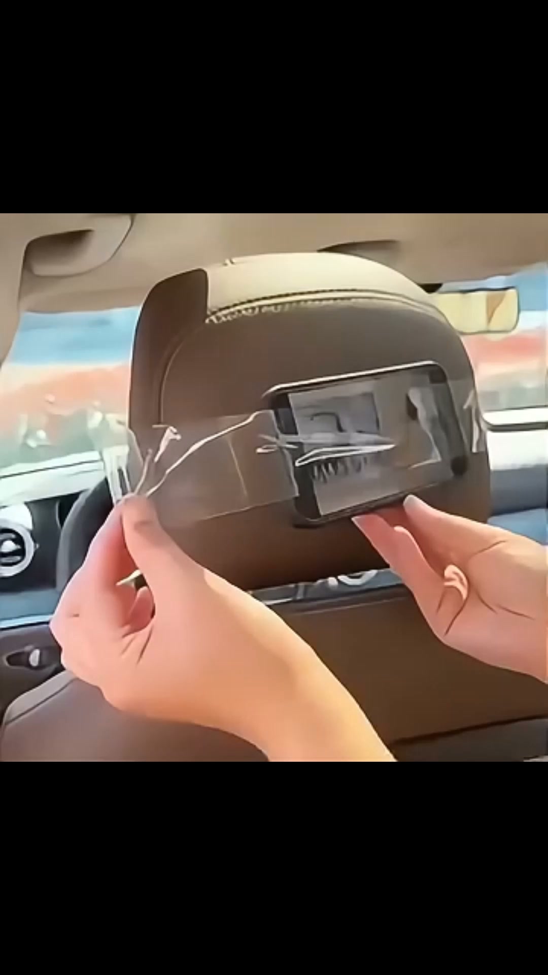 Car Headrest Hooks – 2 Pack