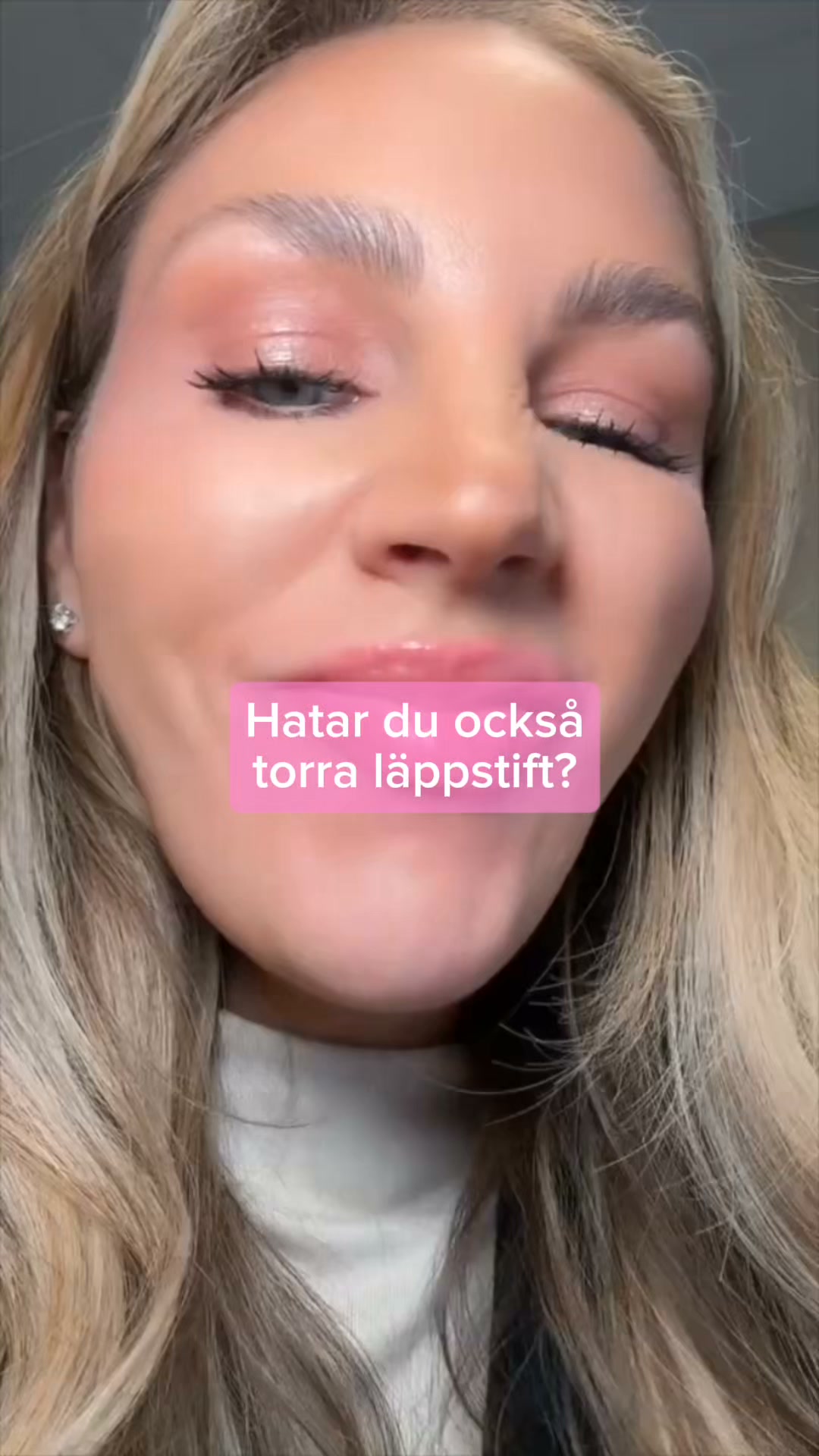 Hudvård och makeup i ett