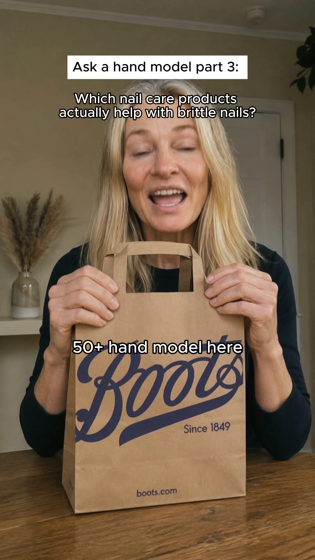 Hand model recommendations for peeling nails