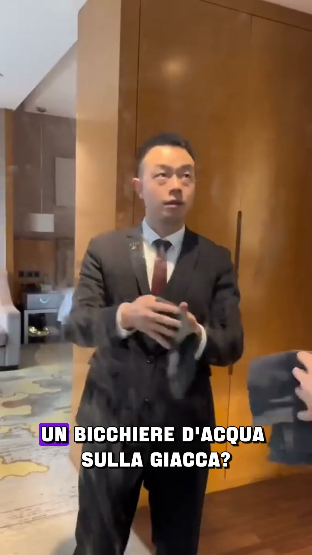Specchi da hotel, a casa tua