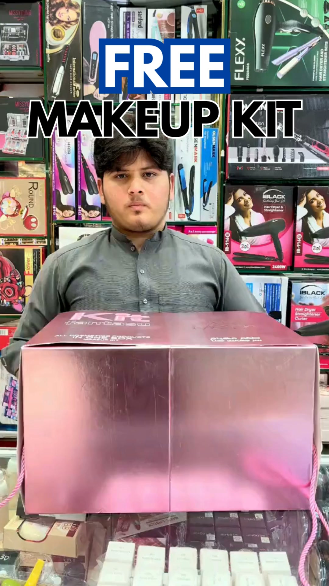 FREE MAKEUP KIT