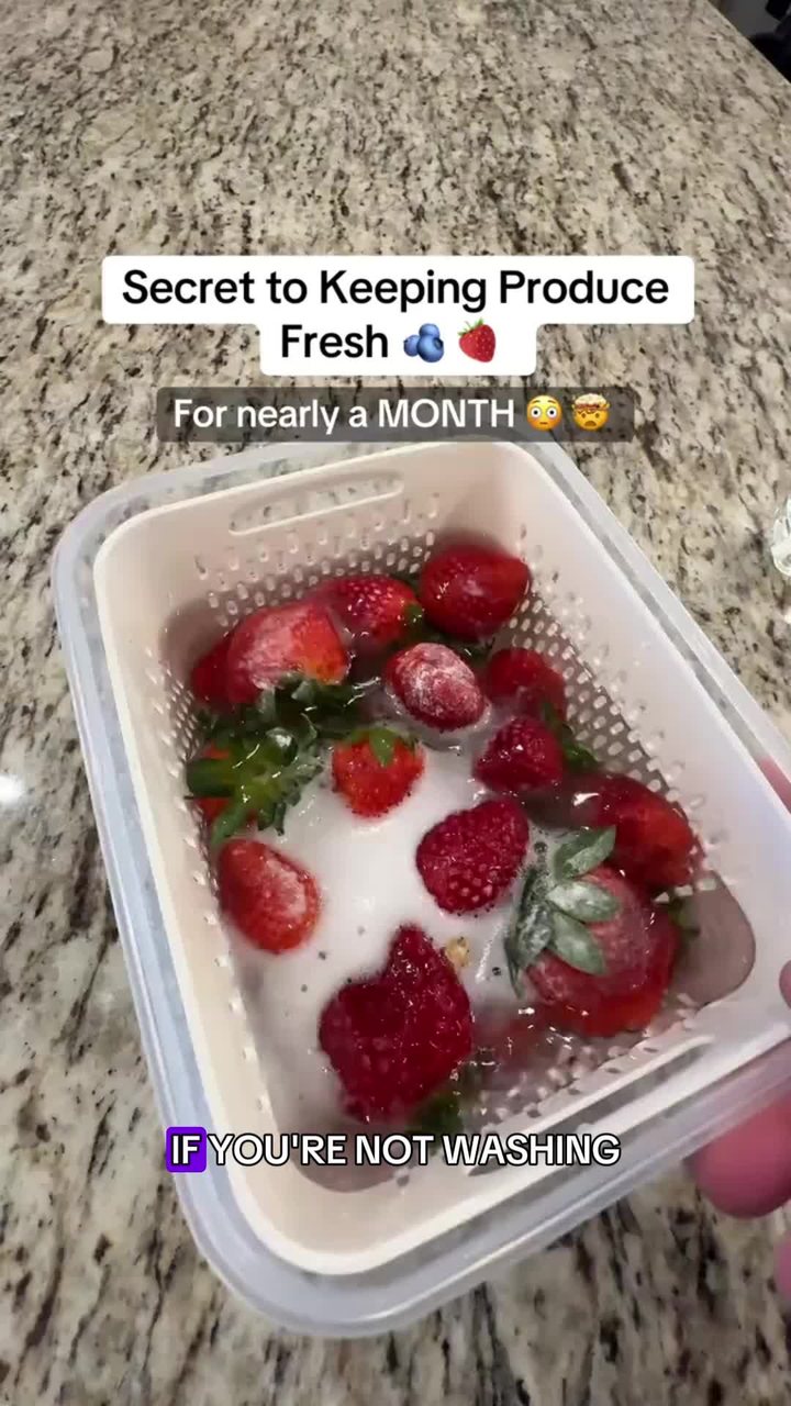 Food Storage Containers for Fridge with Removable Colander