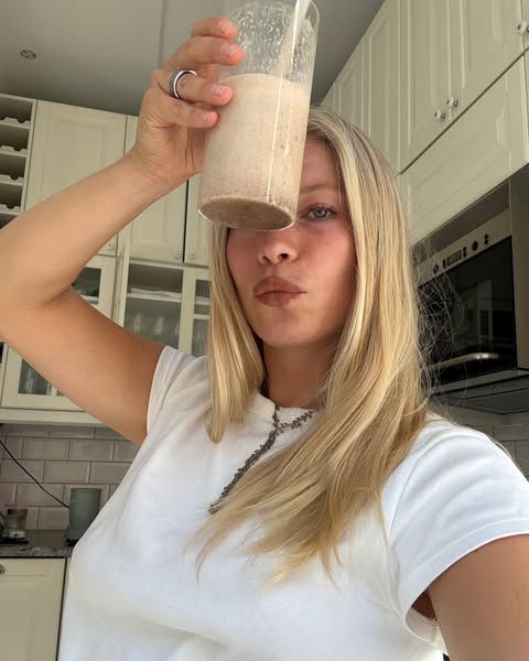Köp Grass fed Whey Protein Isolate + Creatine Vanilla 700 g