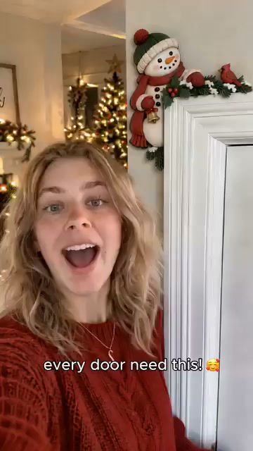 Christmas Peekaboo Door Frame Corner Decor
