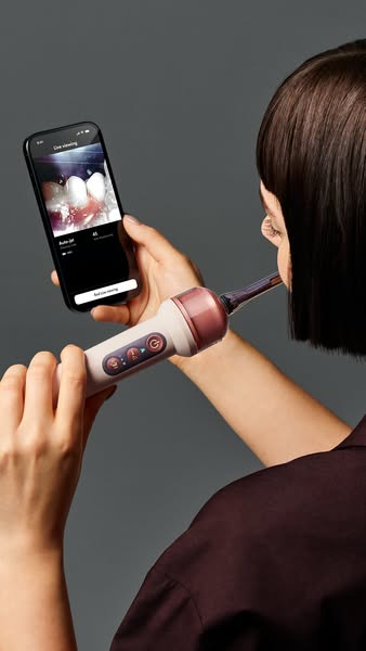 Dyson Camerajet™