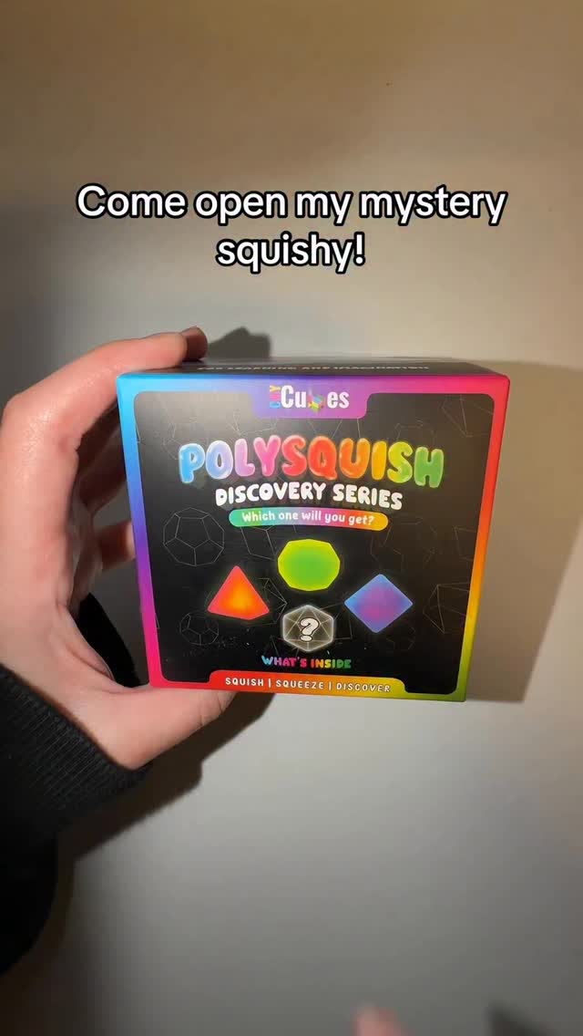 Anúncio de CMY Cubes