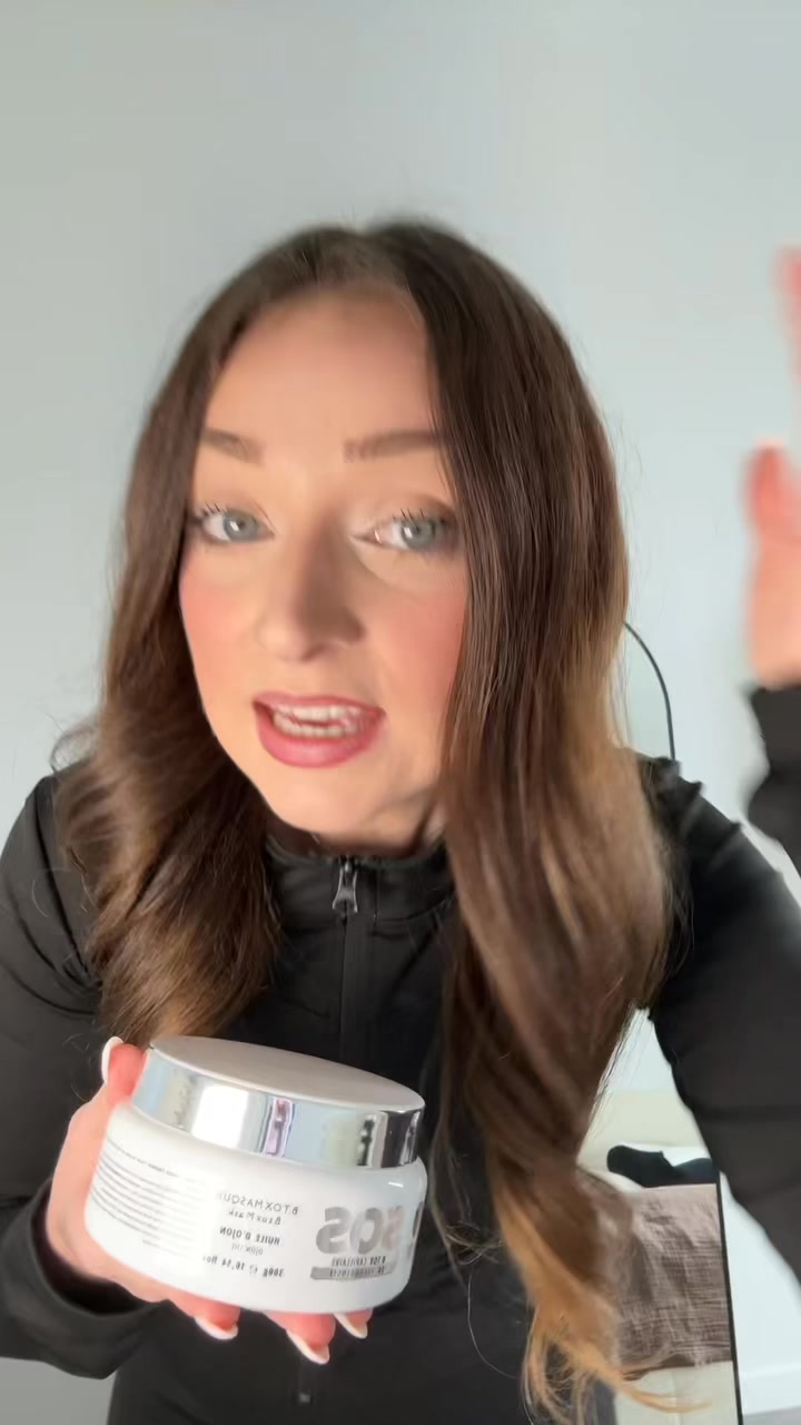 Des cheveux brillants dès la 1ère application